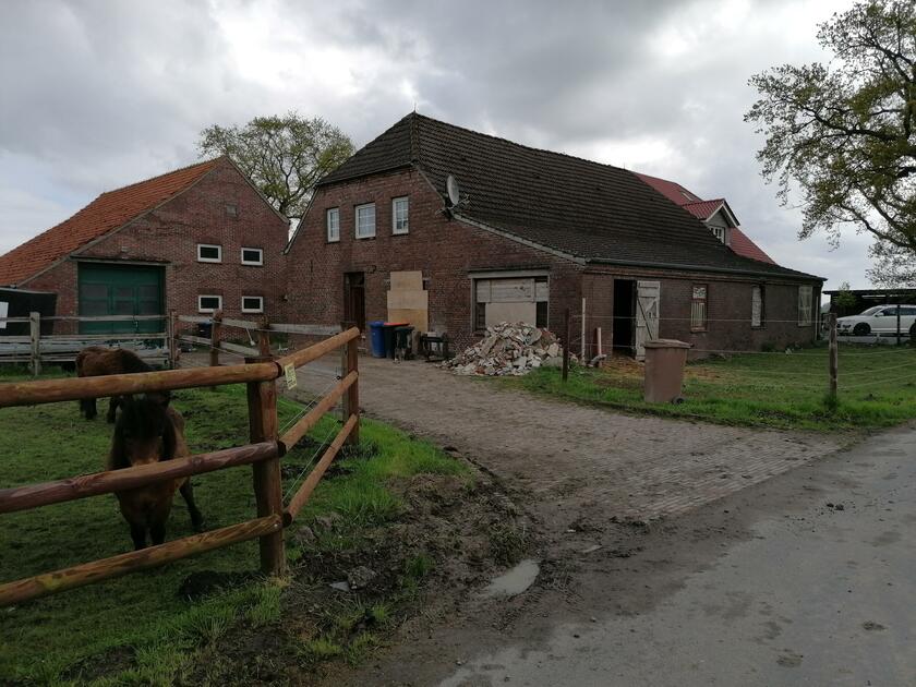 LocationRobot - Film Location Hof LR3825 (photo 1)