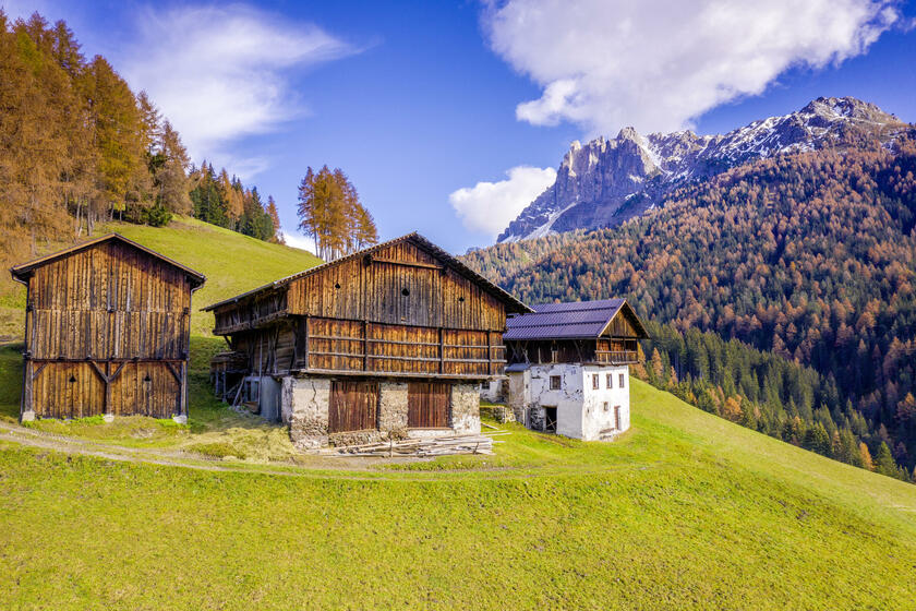 LocationRobot - Film Location Bauernhof LR4135 (photo 1)