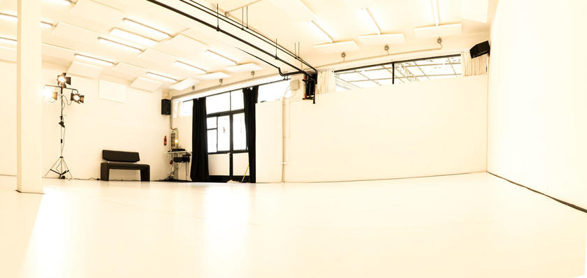 LocationRobot - Film Location Studio LR2854 (photo 6)