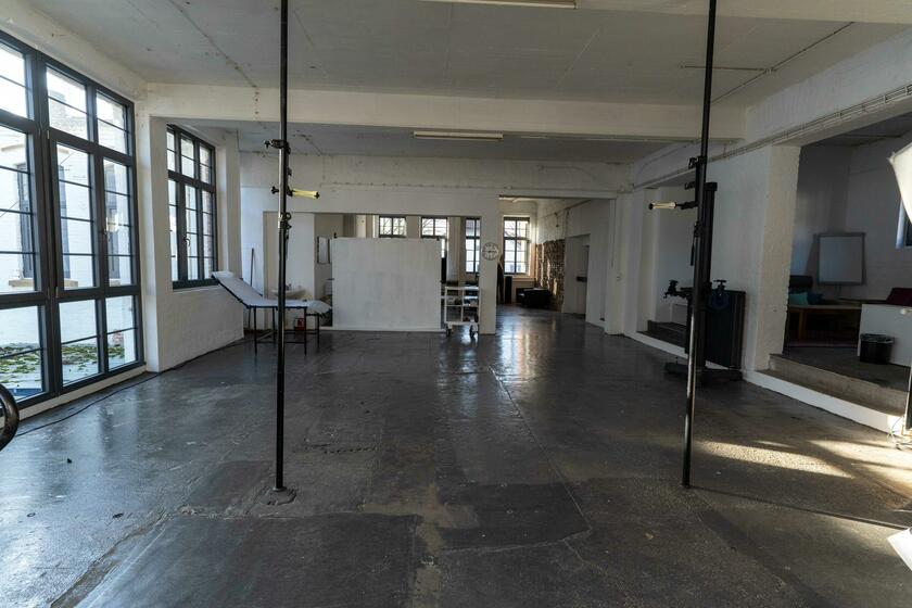 LocationRobot - Film Location Loftstudio LR4837 (photo 4)