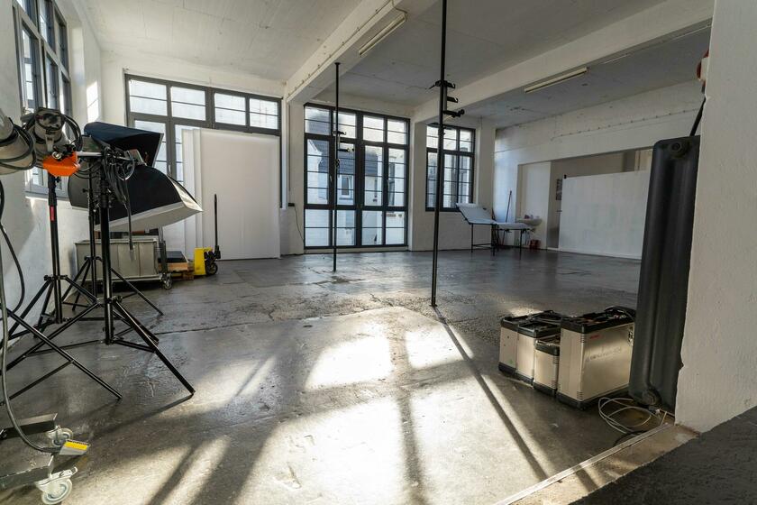 LocationRobot - Film Location Loftstudio LR4837 (photo 3)