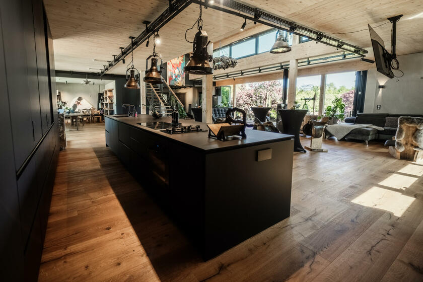 LocationRobot - Film Location Loftstudio LR5229 (photo 9)