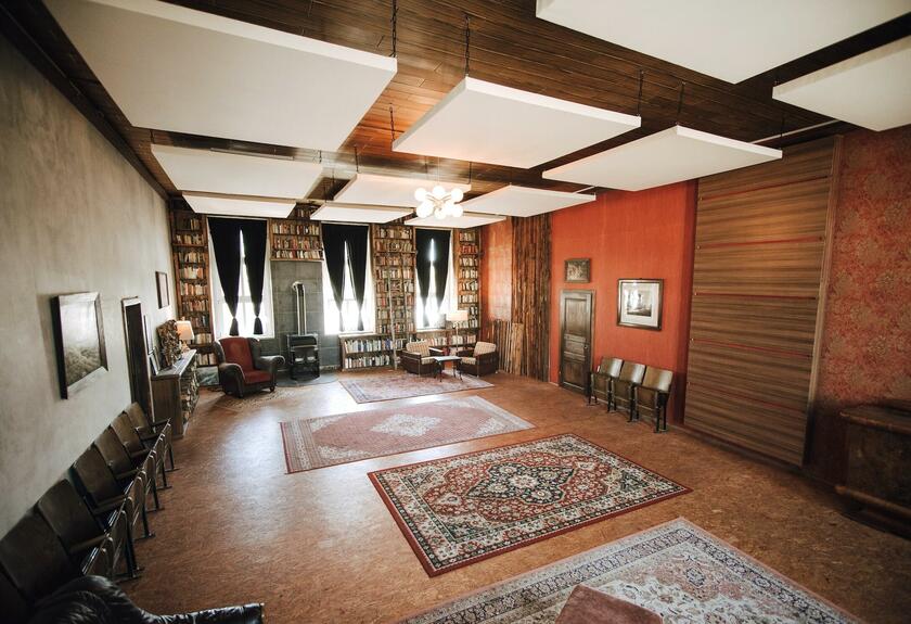 LocationRobot - Film Location Studio LR5678 (photo 2)