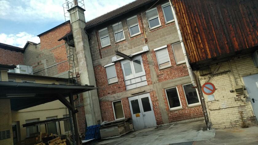 LocationRobot - Film Location Industrieanlage LR3717 (photo 1)