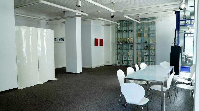 LocationRobot - Film Location Büro LR3941 (photo 3)