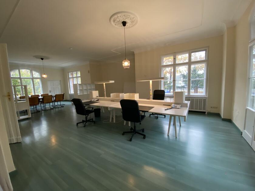 LocationRobot - Film Location Büroetage LR4144 (photo 1)