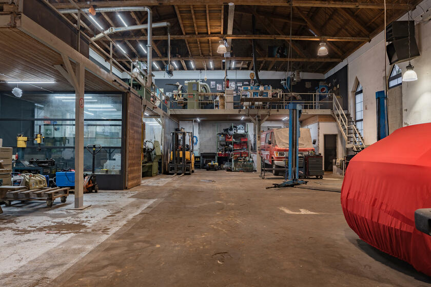 LocationRobot - Film Location Werkstatt LR4777 (photo 4)