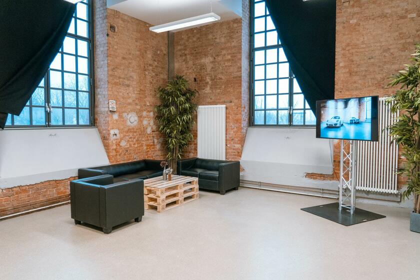 LocationRobot - Film Location Industriehalle LR5136 (photo 9)