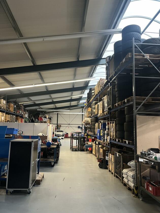 LocationRobot - Film Location Werkstatt LR5258 (photo 11)