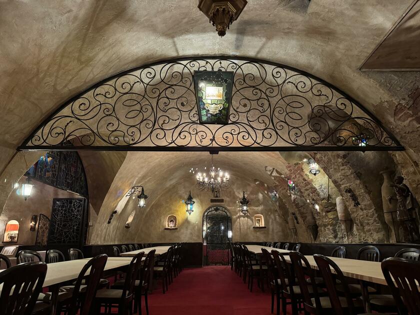 LocationRobot - Film Location Gewölbekeller LR5323 (photo 7)