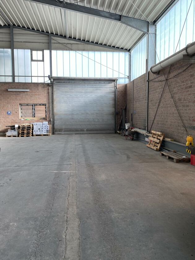 LocationRobot - Film Location Industriehalle LR5442 (photo 3)