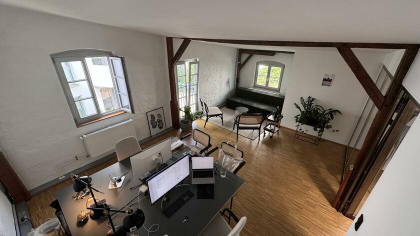 LocationRobot - Film Location Bürogebäude LR5563 (photo 9)