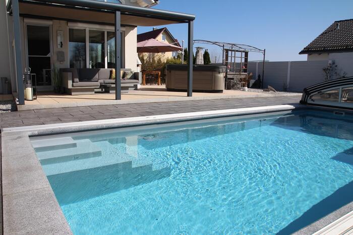 LocationRobot - Film Location Einfamilienhaus LR2576 (photo 1)