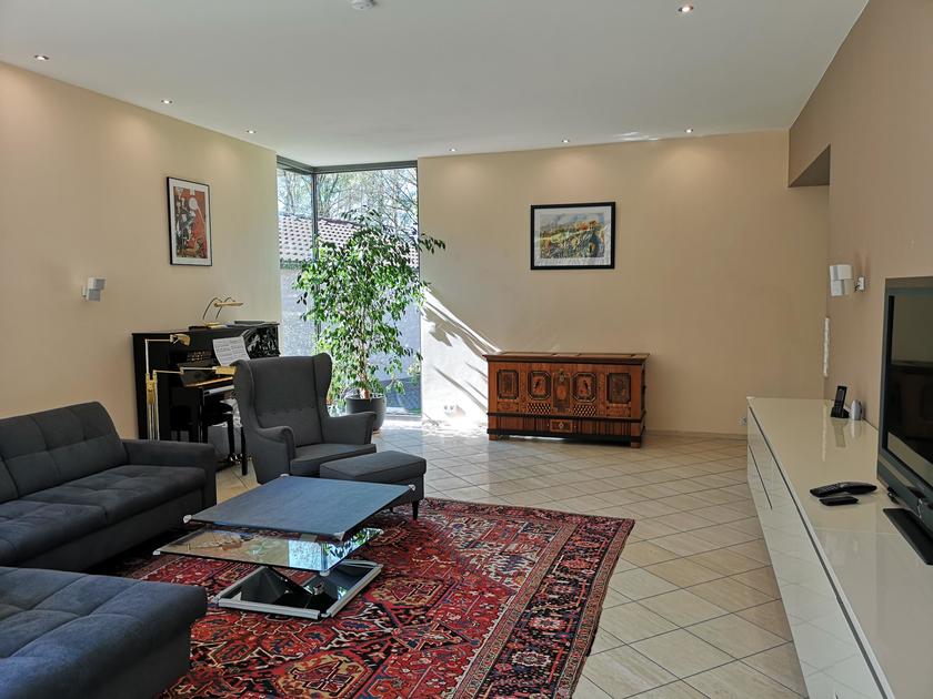 LocationRobot - Film Location Villa LR3157 (photo 2)