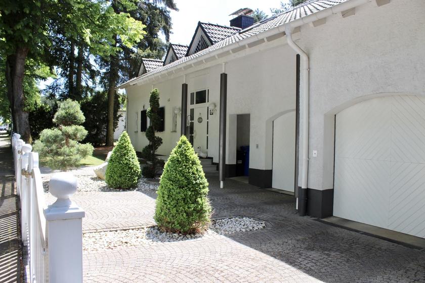 LocationRobot - Film Location Villa LR3220 (photo 4)