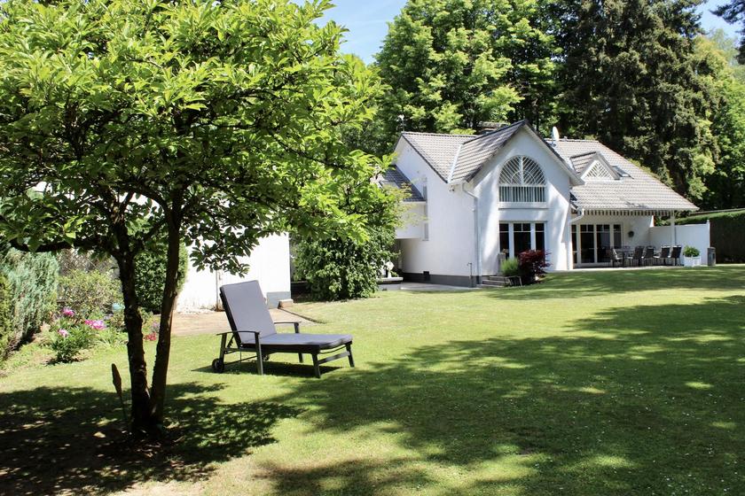 LocationRobot - Film Location Villa LR3220 (photo 1)