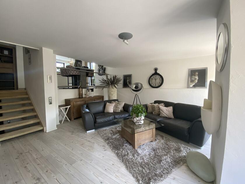 LocationRobot - Film Location Reihenhaus LR3401 (photo 1)