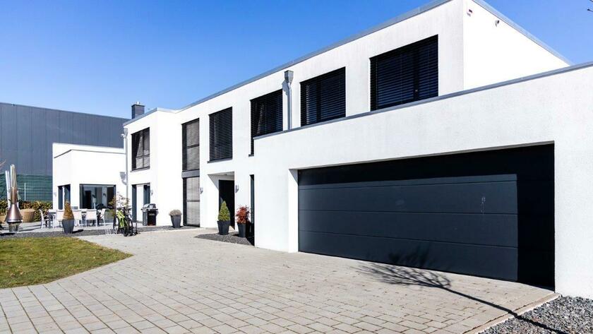 LocationRobot - Film Location Villa LR3692 (photo 1)