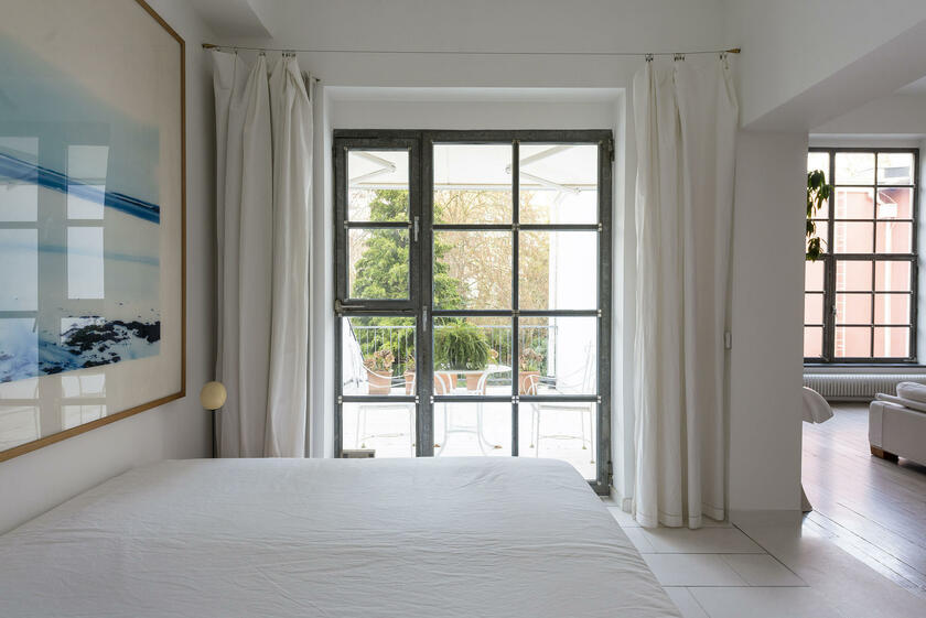 LocationRobot - Film Location Loft LR3700 (photo 8)