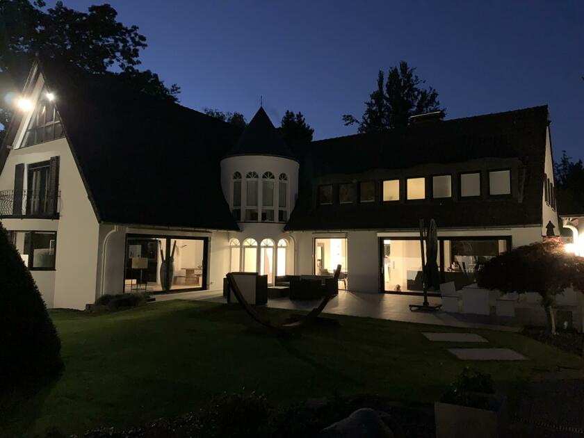 LocationRobot - Film Location Villa LR4001 (photo 6)