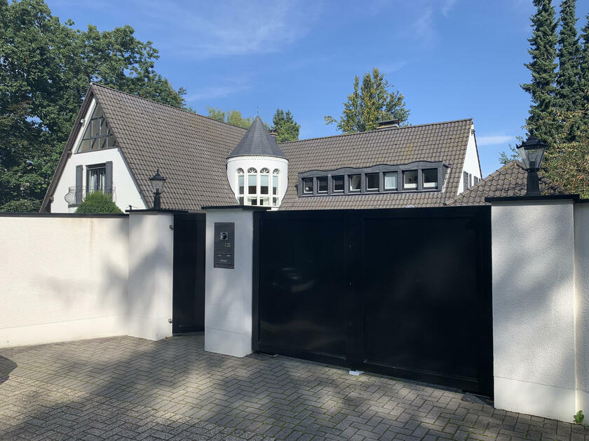 LocationRobot - Film Location Villa LR4001 (photo 2)