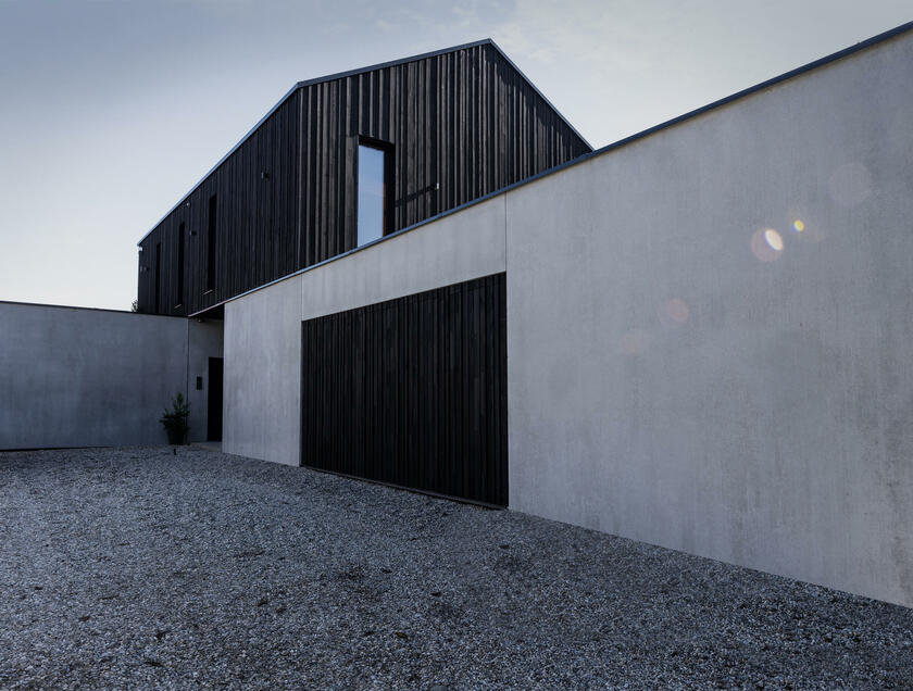 LocationRobot - Film Location Haus LR4254 (photo 2)