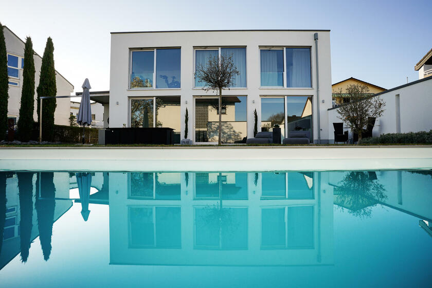 LocationRobot - Film Location Einfamilienhaus LR4441 (photo 1)