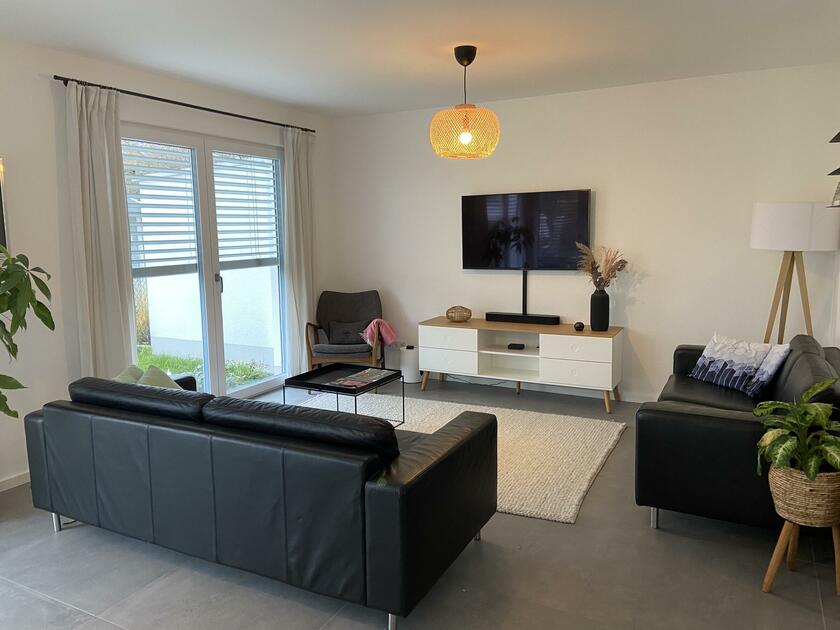 LocationRobot - Film Location Haus LR4648 (photo 1)