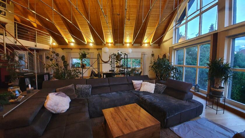 LocationRobot - Film Location Einfamilienhaus LR5024 (photo 2)