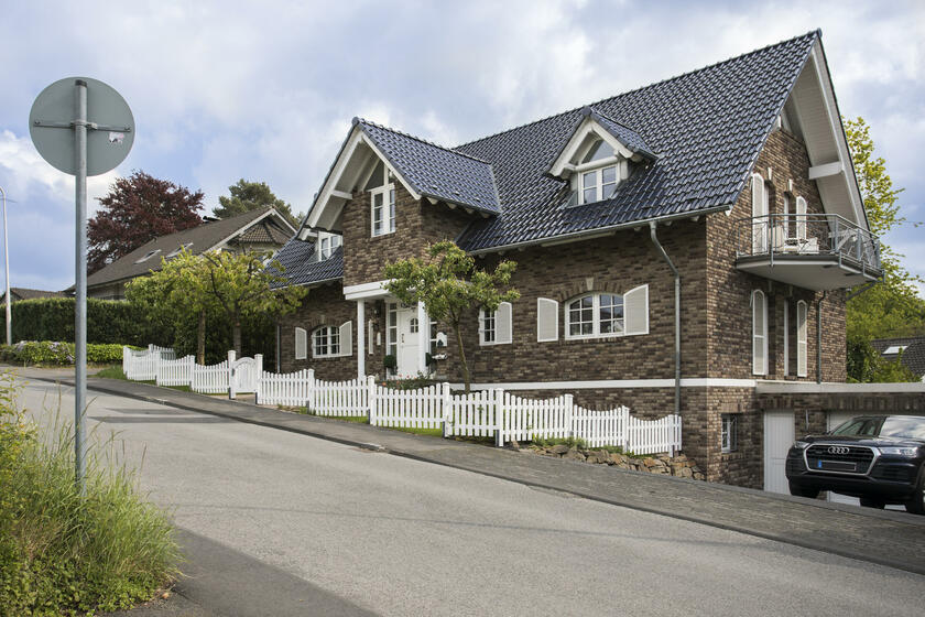 LocationRobot - Film Location Einfamilienhaus LR5067 (photo 2)