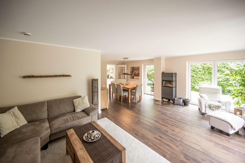 LocationRobot - Film Location Einfamilienhaus LR5104 (photo 3)