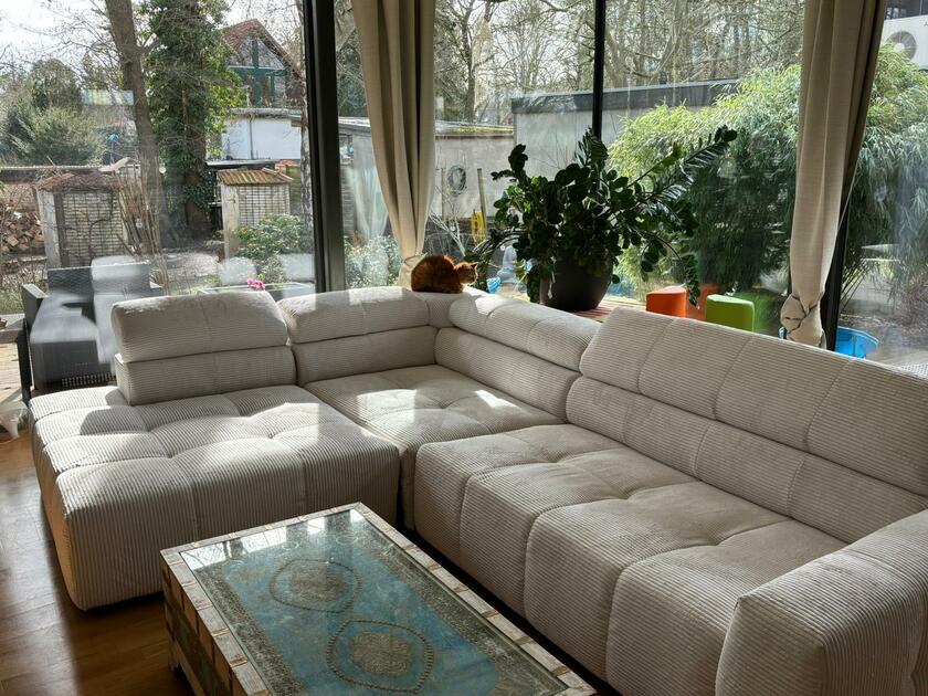 LocationRobot - Film Location Einfamilienhaus LR5123 (photo 1)