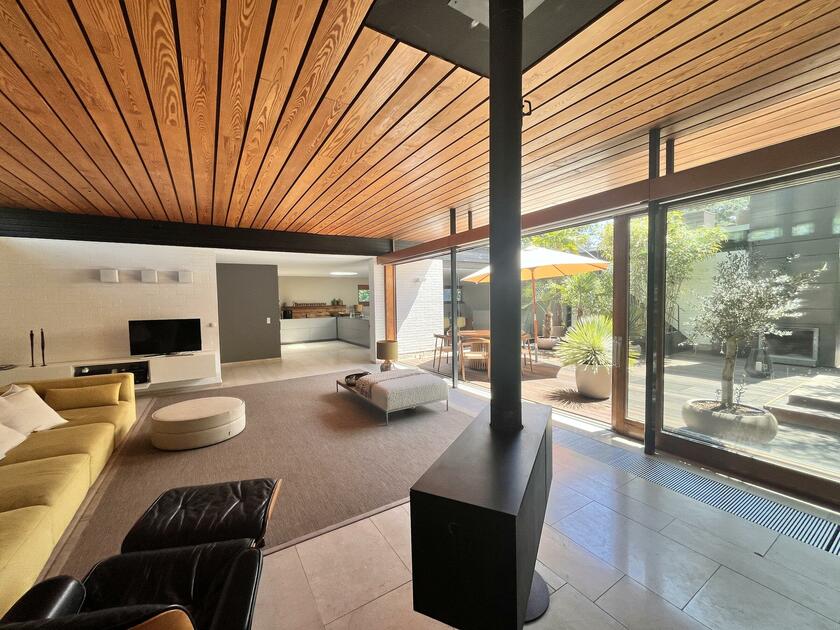 LocationRobot - Film Location Bungalow LR5526 (photo 2)