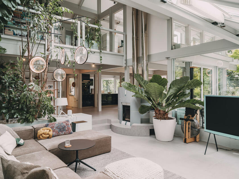 LocationRobot - Film Location Villa LR5587 (photo 2)