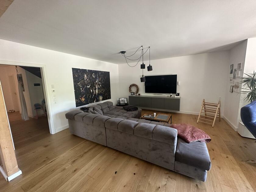 LocationRobot - Film Location Einfamilienhaus LR5976 (photo 1)