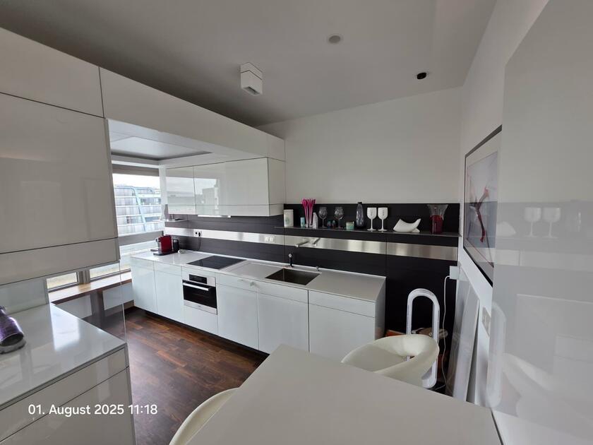 LocationRobot - Film Location Wohnung LR6072 (photo 6)