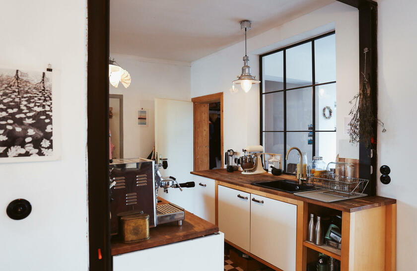 LocationRobot - Film Location Haus LR6208 (photo 2)