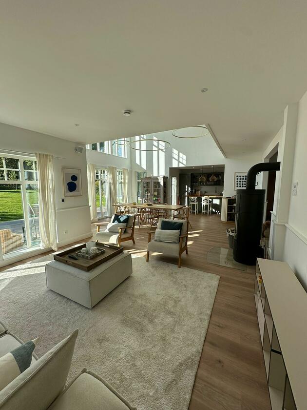 LocationRobot - Film Location Holzhaus LR6226 (photo 2)