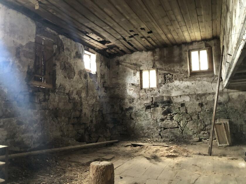 LocationRobot - Film Location Hof LR4359 (photo 4)